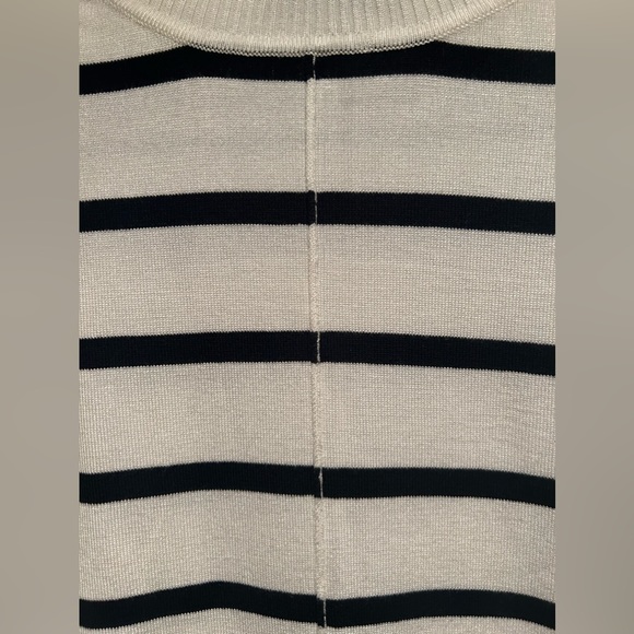 NWOT - Adrianna Papell Striped Turtleneck Sweater - Picture 4 of 6